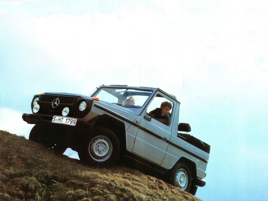  Mercedes-Benz 230 G Cabrio (W460) 1979 года  (фото 14 из 17)